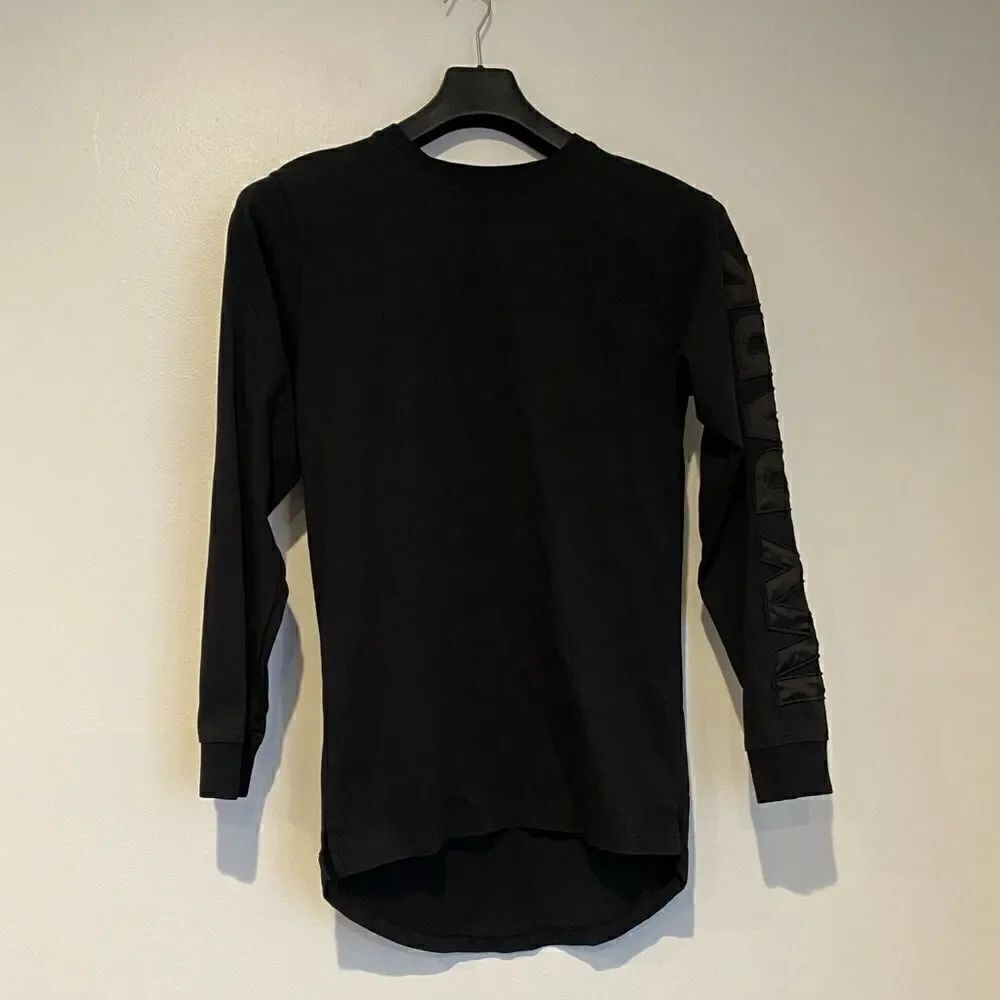 Ivy Park Black Long Sleeve Embroidered Logo Sleeve Shirt Size XXS